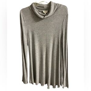Anthropologie Deletta grey ribbed knit tunic top swing turtleneck Large